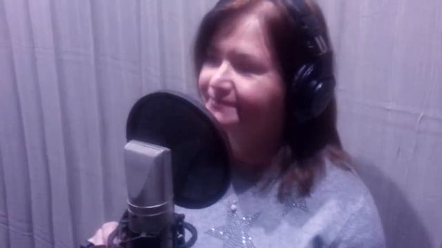 Оля Вольная Снежинка смотреть онлайн