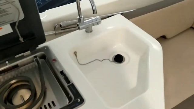 Катер Bayliner VR 6 O Cuddy 2019 гв смотреть онлайн