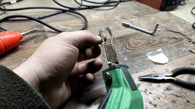 Необичний паяльник. смотреть онлайн