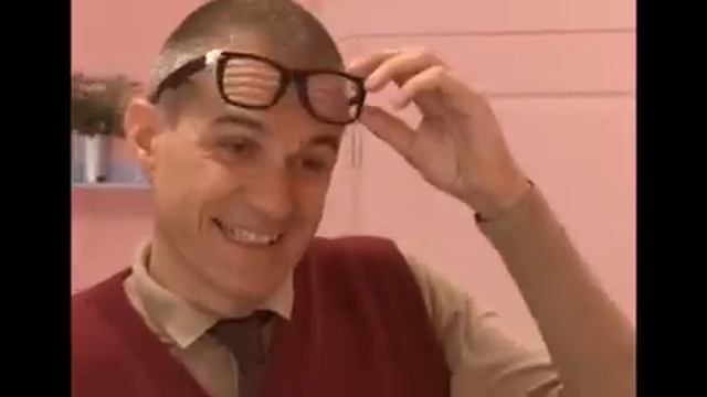 DU HARD OU DU COCHON Prof très particulier смотреть онлайн