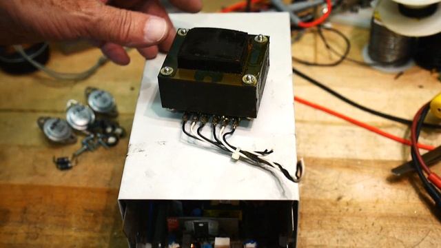 #488 Lab Bench Transformer