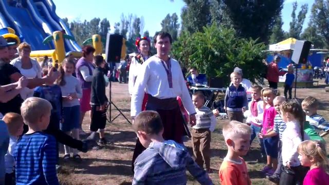 ярмарка Запорожье 2015,анимация для детей на радуге смотреть онлайн