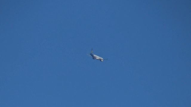 Embraer ERJ-190LR UR-EMD набирает высоту из аэропорта г.Днепр 12.V.2019 /Dnipro DNK Ukraine смотреть онлайн