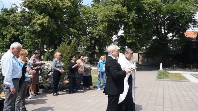 Панихида 9 мая на воинском мемориале «Керепеши» в Будапеште. смотреть онлайн
