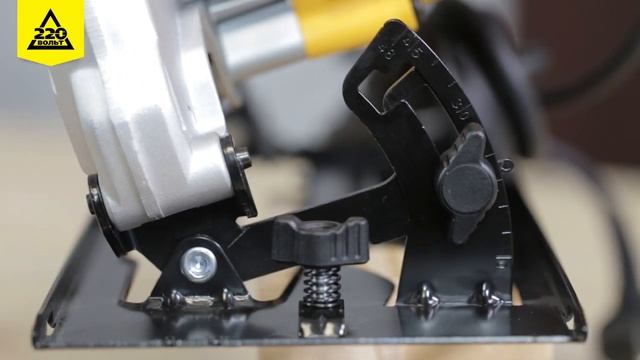 Обзор Пила циркулярная DeWALT DWE560K смотреть онлайн