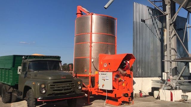 Сушка кукурузы на зерносушилке Агрекс смотреть онлайн