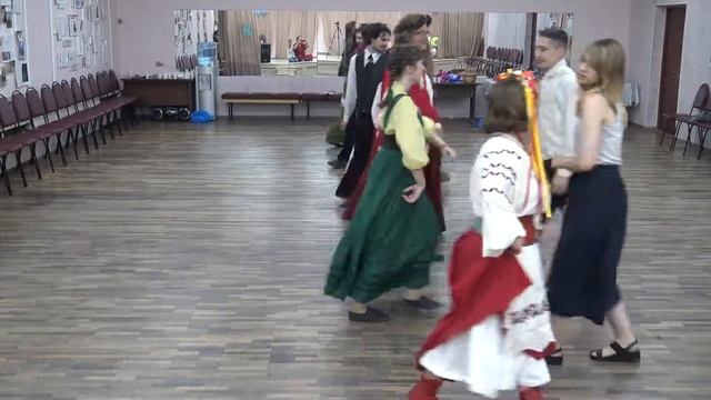 09 КД Весело гребете моряки смотреть онлайн