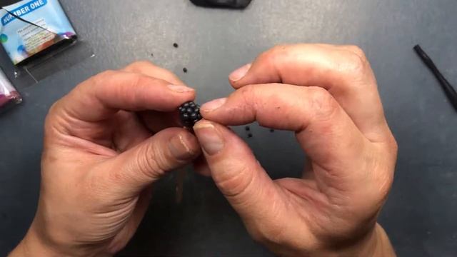 Мастер-класс: Ягода ежевики ❤ Полимерная глина ❤ DIY смотреть онлайн