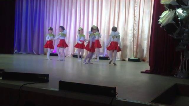 МБДОУ-д/с"Солнышко" Ягодки кокетки смотреть онлайн