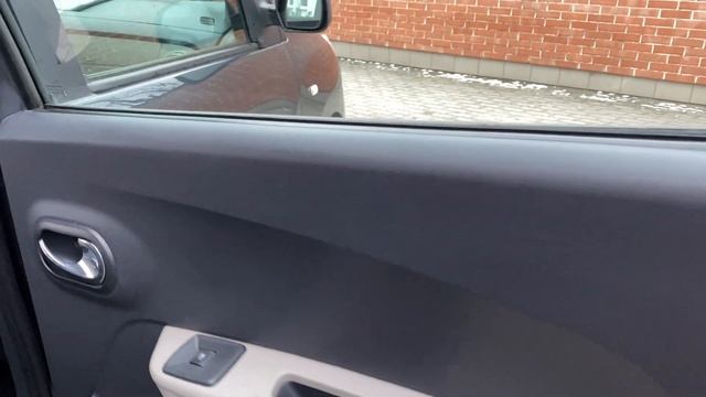 Актуальная Dacia Lodgy 1.2 TCe 2013г. смотреть онлайн