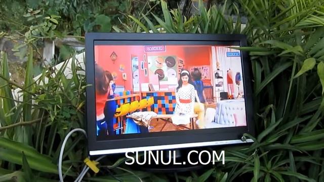 sunlight readable monitor , high brightness display 22",24",26" смотреть онлайн