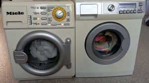 Toy wash race: Vintage miele VS Waterproof AEG Electrolux lavamat