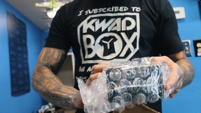 UNBOXING 1/8 TYPHON MEGA 550 Brushed 4WD Speed Buggy смотреть онлайн