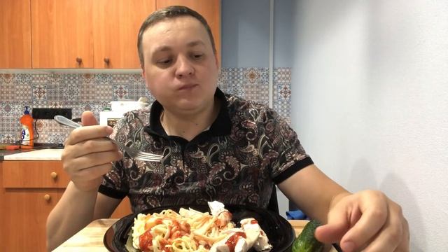 Мукбанг макароны с курицей MUKBANG смотреть онлайн