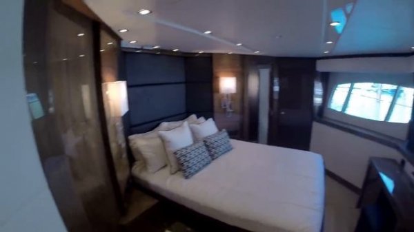 Sunseeker 115 Yacht Tour: 2015 Yacht & Brokerage Show