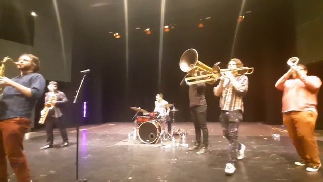 Lucky Chops,Funkytown