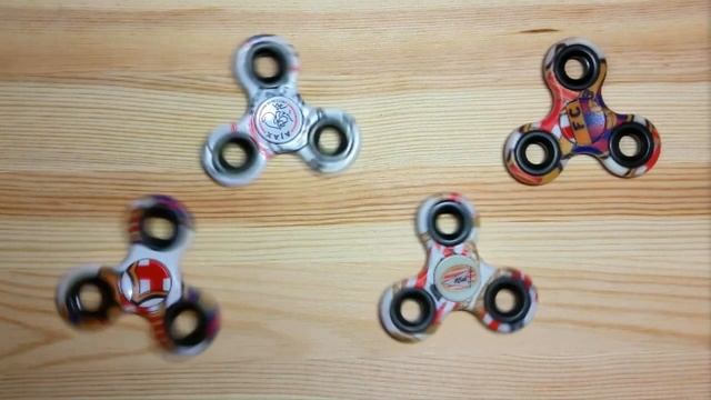 Спиннер вертушка Fidget spinner антистресс (абстракция) смотреть онлайн