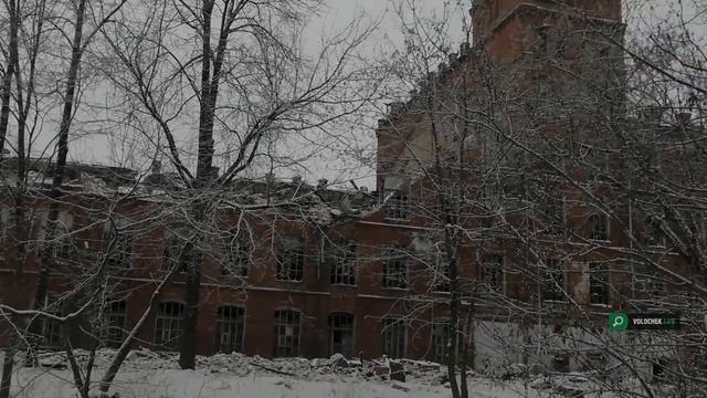В Вышнем Волочке произошло повторное обрушение здания фабрики «Авангард» смотреть онлайн