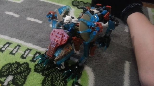 Обзор Lego Chimaа Саблезубый тигр Сэра Фангара смотреть онлайн