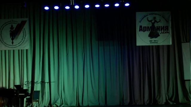 Ансамбль Армения (10 лет) - Кочари, Айастан Ашхар (16.12.12) смотреть онлайн