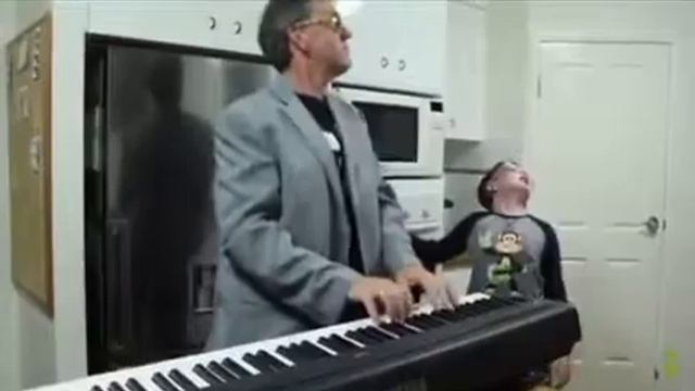 Когда мамы нет дома #2 смотреть онлайн