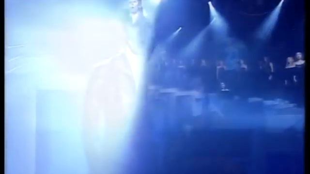 Стая красных гвоздик смотреть онлайн