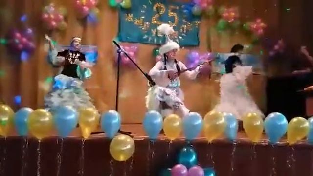 День независимости Республики Казахстан 2016 Стих под домбру смотреть онлайн