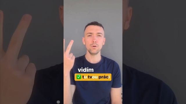 Как склонять женский род в AKUZATIVU #shorts смотреть онлайн