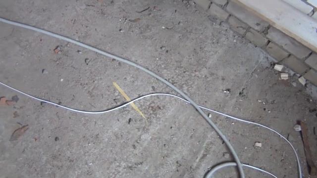 Монтаж распределительных коробок. Соединение с помощью СИЗов. Проводка в подвале. Свет на веранде. смотреть онлайн