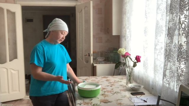 Готовимся к приему…//Готовлю последний Адыгейский сыр//…и так по мелочи // смотреть онлайн