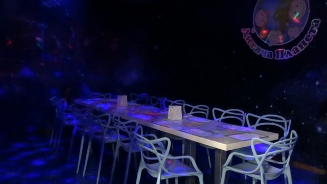 Детский развлекательный центр с горками и батутами бассейном с кубиками kid's in смотреть онлайн