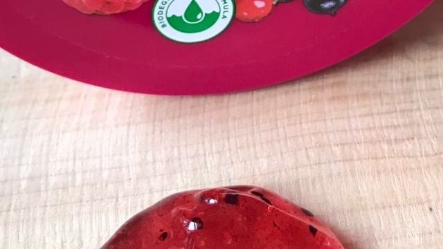 Орифлэйм Love Natural с лесными ягодами смотреть онлайн