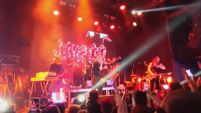 Jane Air - Junk (Урбан, Москва, 22.04.22) смотреть онлайн