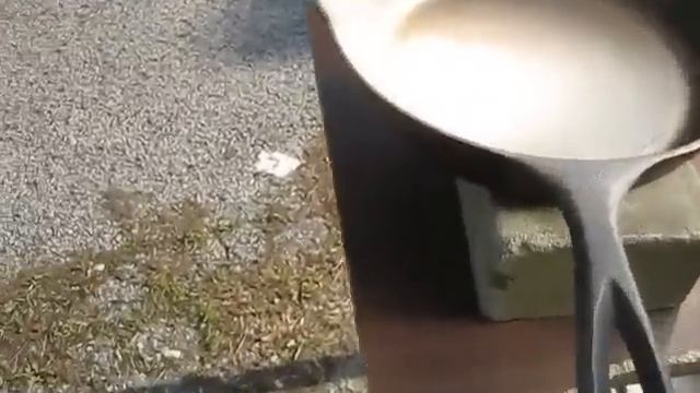 Fresnel lens solar cooker using TV lens смотреть онлайн