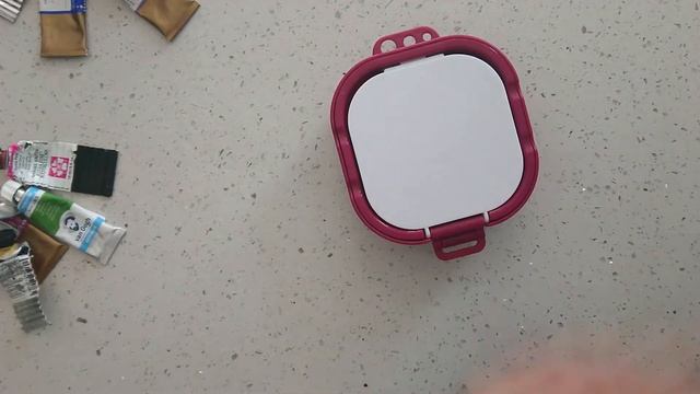 Обзор складкой палитры-стаканчик Superior, для акварели смотреть онлайн