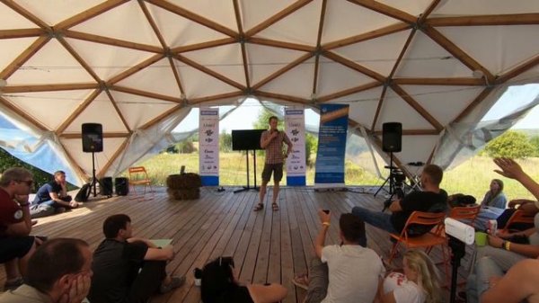 Интервью. Абвгат о походах, тайге и медведях. Выступление на слете блогеров "Под рюкзаком"