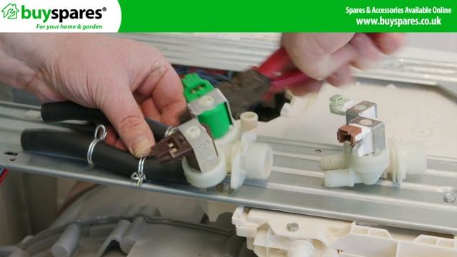 How to Replace the Inlet Valve on a Zanussi Washing Machine смотреть онлайн