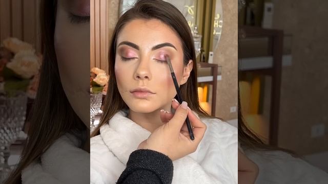 15 New Amazing Eyes Makeup Tutorials & Eyeliner Techniques You Can Easily Recreate смотреть онлайн