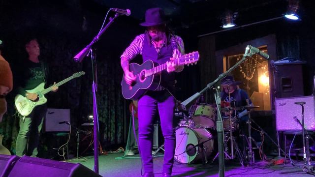 Eric McFadden Live at Bottom of the Hill, San Francisco 1/29/2022 смотреть онлайн