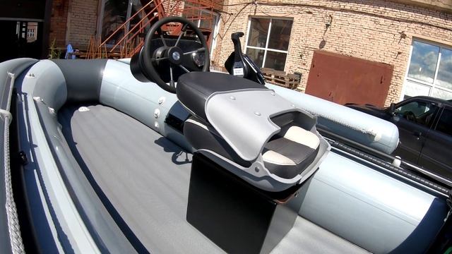 Водометная ПВХ лодка Azimut 450 JetLine, обзор новинки