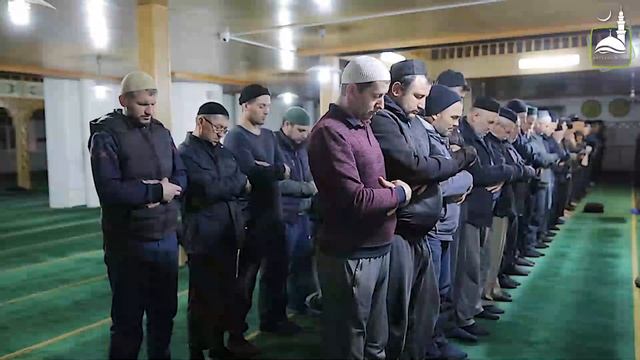 «Утренний коллективный намаз» / Фатхуль Ислам смотреть онлайн