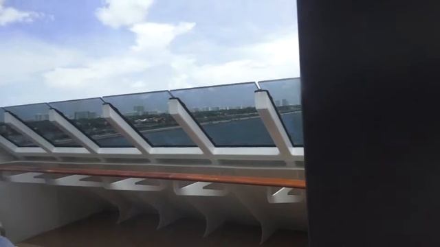 ЗАБЛУДИЛИСЬ НА КОРАБЛЕ//ОБЗОР КОРАБЛЯ MSC SEASIDE смотреть онлайн