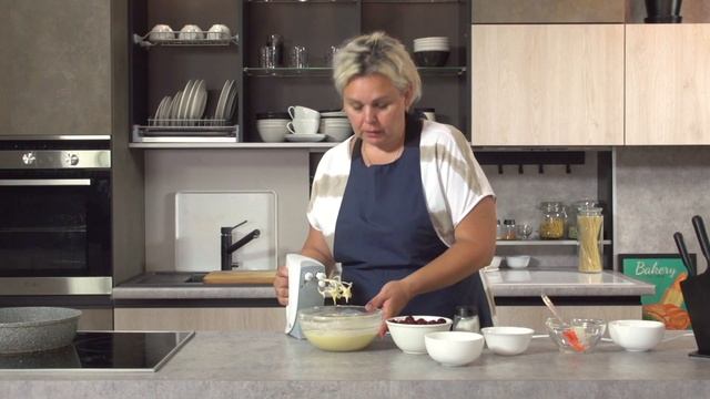 ПИРОГ с ВИШНЕЙ заливной «Венский» • простой рецепт вкусной выпечки к чаю смотреть онлайн