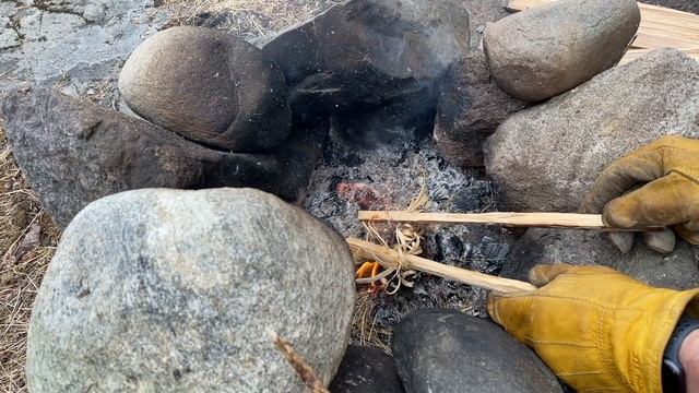 NORTHERN WILDERNESS - 2 NIGHT SOLO [HEAVY RAIN] - FISHING, SPOON CARVING смотреть онлайн