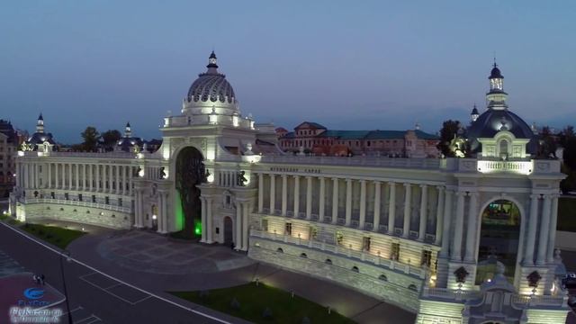 FlyСity Аэросъемка Казань Кремль, Дворец земледельцев смотреть онлайн