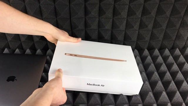 New 13-inch MacBook Air with Touch ID - Space Gray - Unboxing | 8th-generation смотреть онлайн