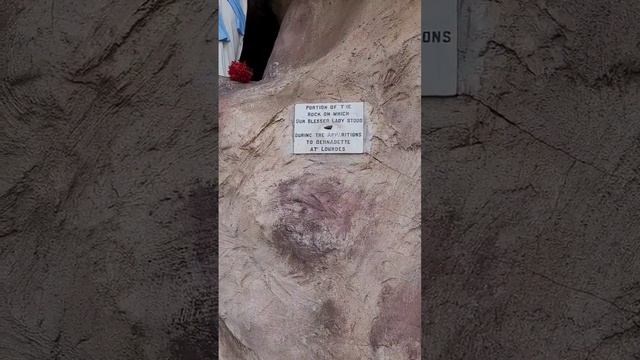 Святое место в центре Белфаста. смотреть онлайн