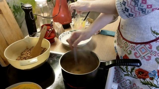 Тыквенный чизкейк без выпечки - Как мы учились готовить! смотреть онлайн