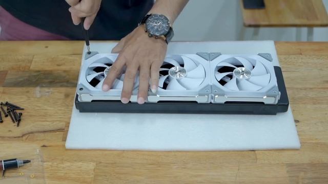 RAKITAN PC ASUS x EKWB x JONSBO MOD5 Intel Core I9-11900K GeForce RTX 3090 Custom Watercooling смотреть онлайн