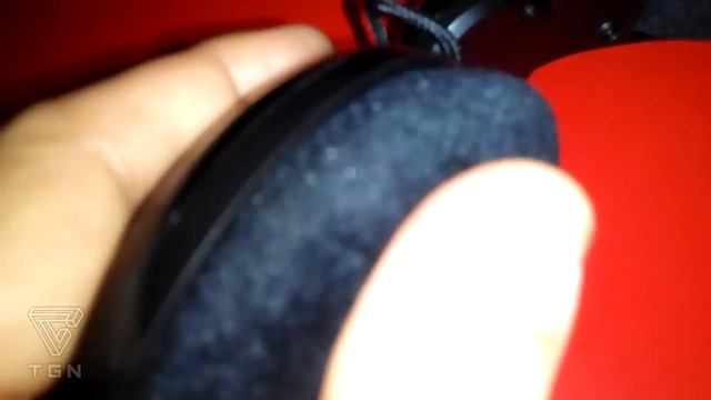 Unboxing auriculares Razer Carcharias смотреть онлайн